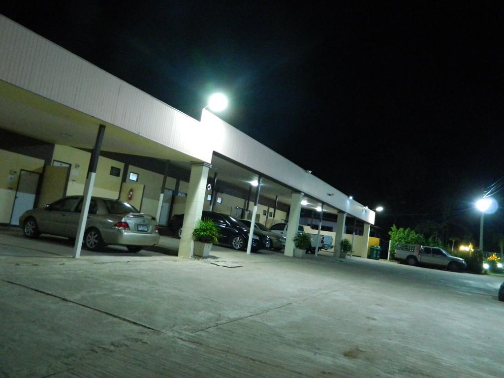 Garden Place Phetchabun Ngoại thất bức ảnh